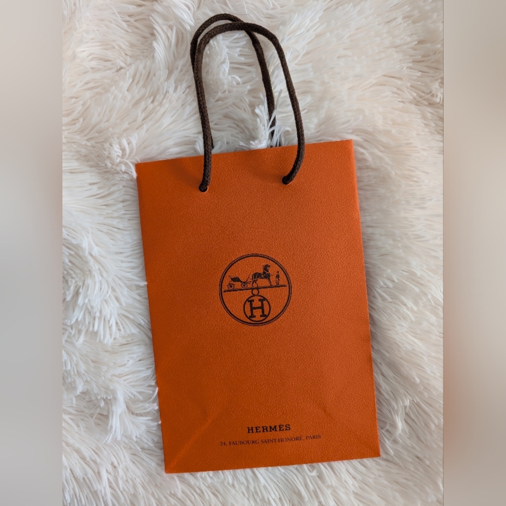 NEW Hermès Small shopping bag 8.5" X 5.75" X 2.5"